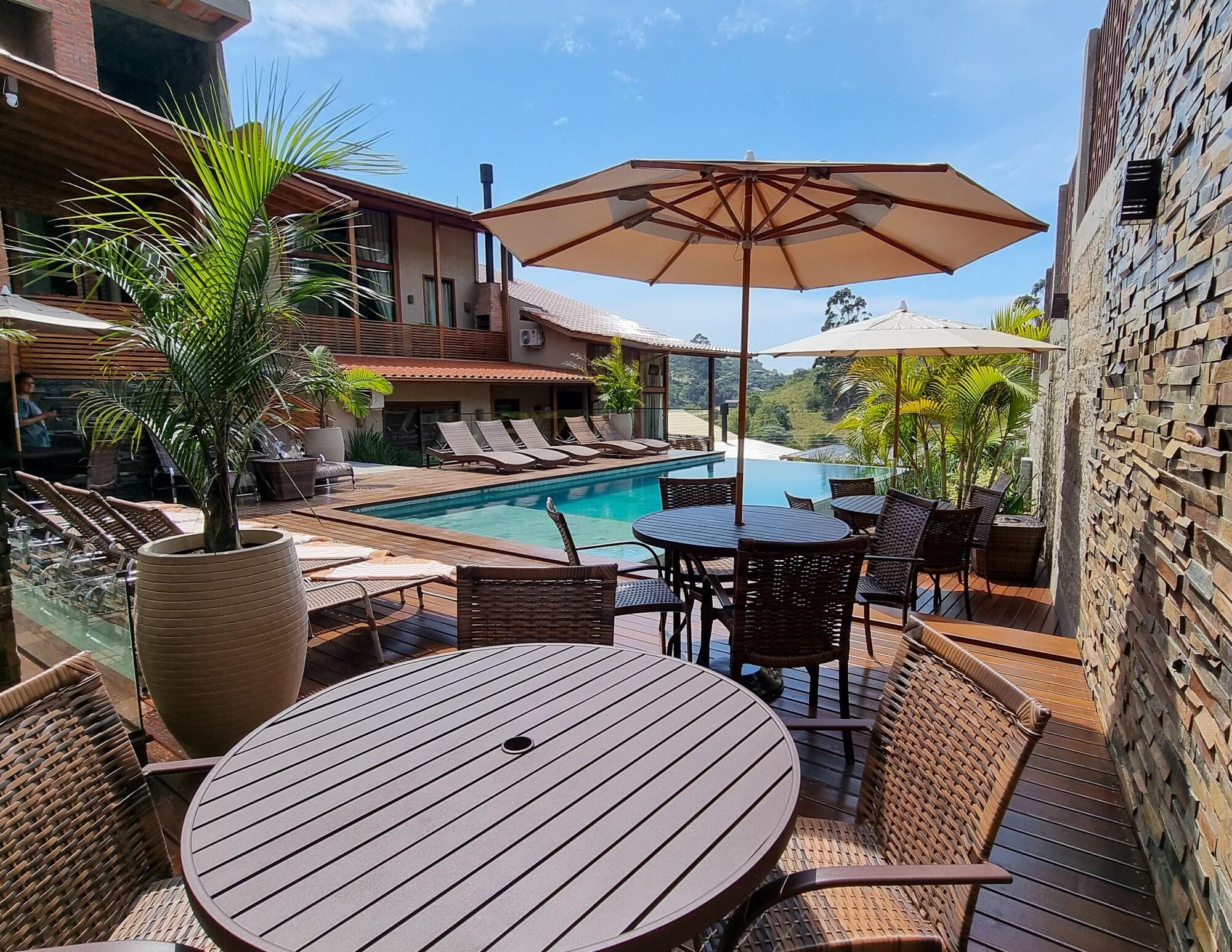 Vista Exterior Valle Paradiso