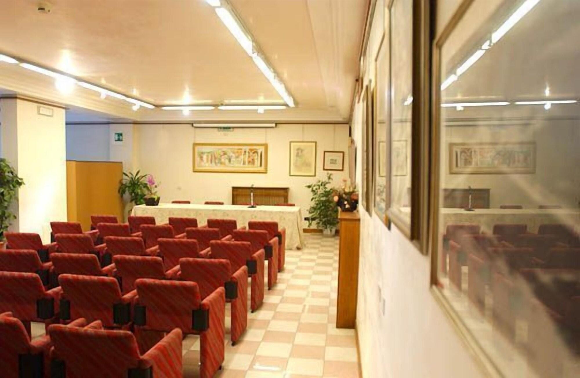 Sala de Reuniones Hotel Ristorante Tegorzo