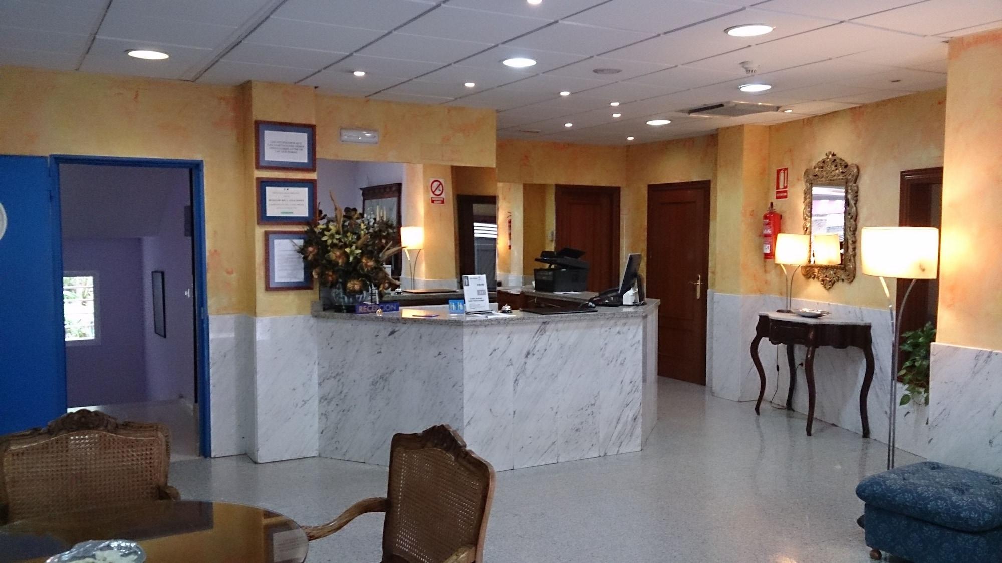 Vista Lobby Iberia Plaza América