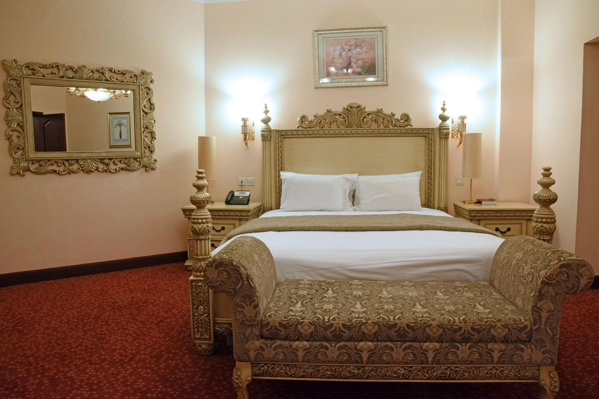 Habitación Imperial Royale Hotel