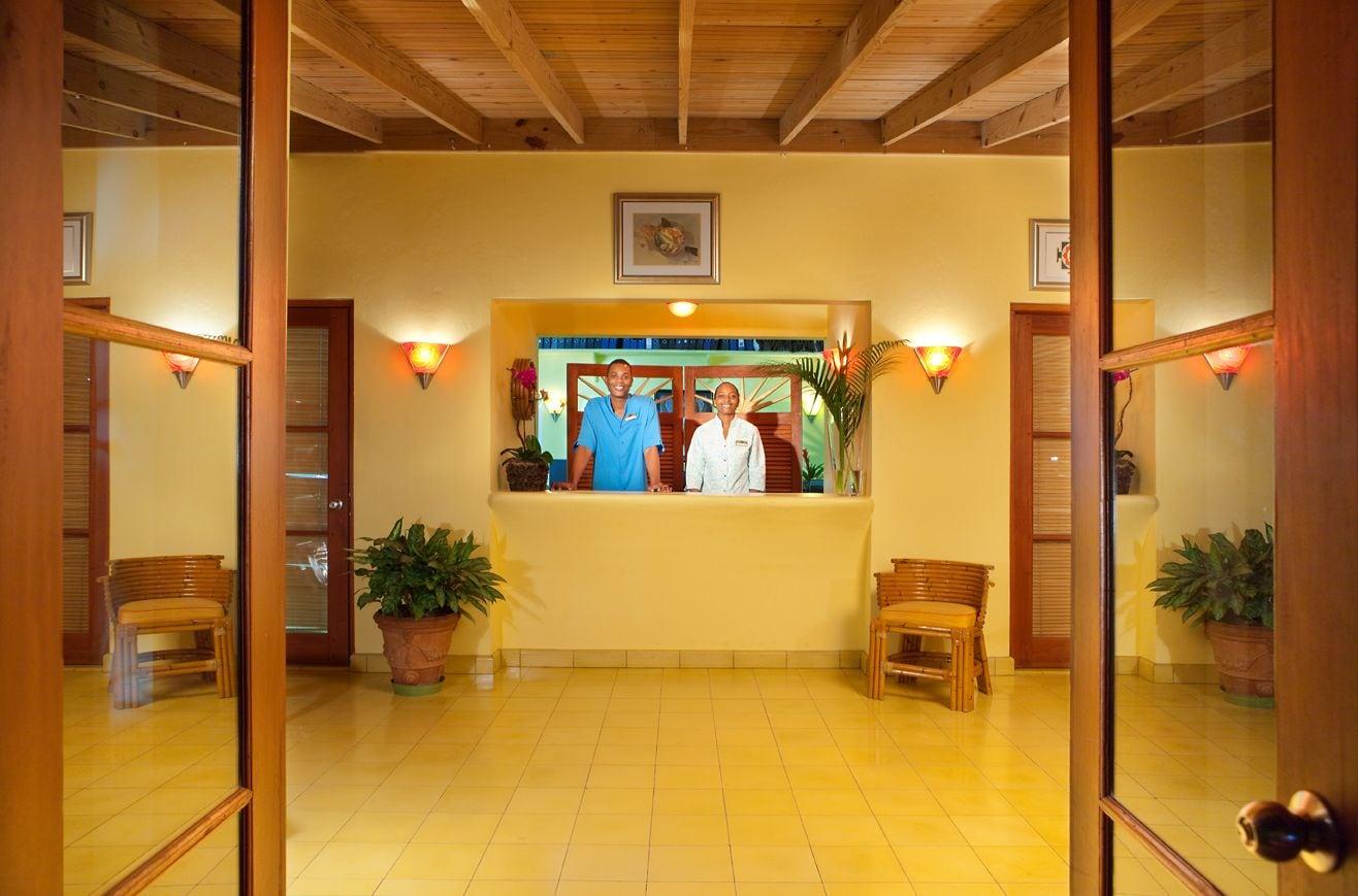 Vista Lobby Idle Awhile Resort