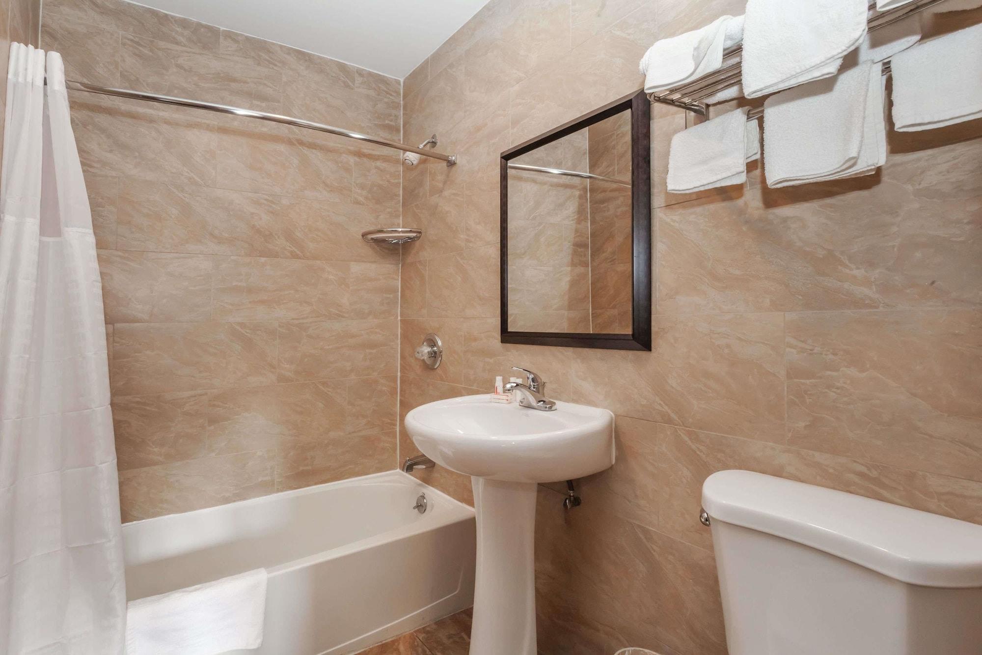 Equipamiento de Habitación Travelodge by Wyndham Jersey City