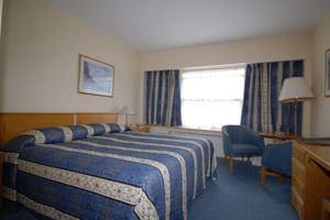 Alojamiento - Oaklands Lodge Hotel