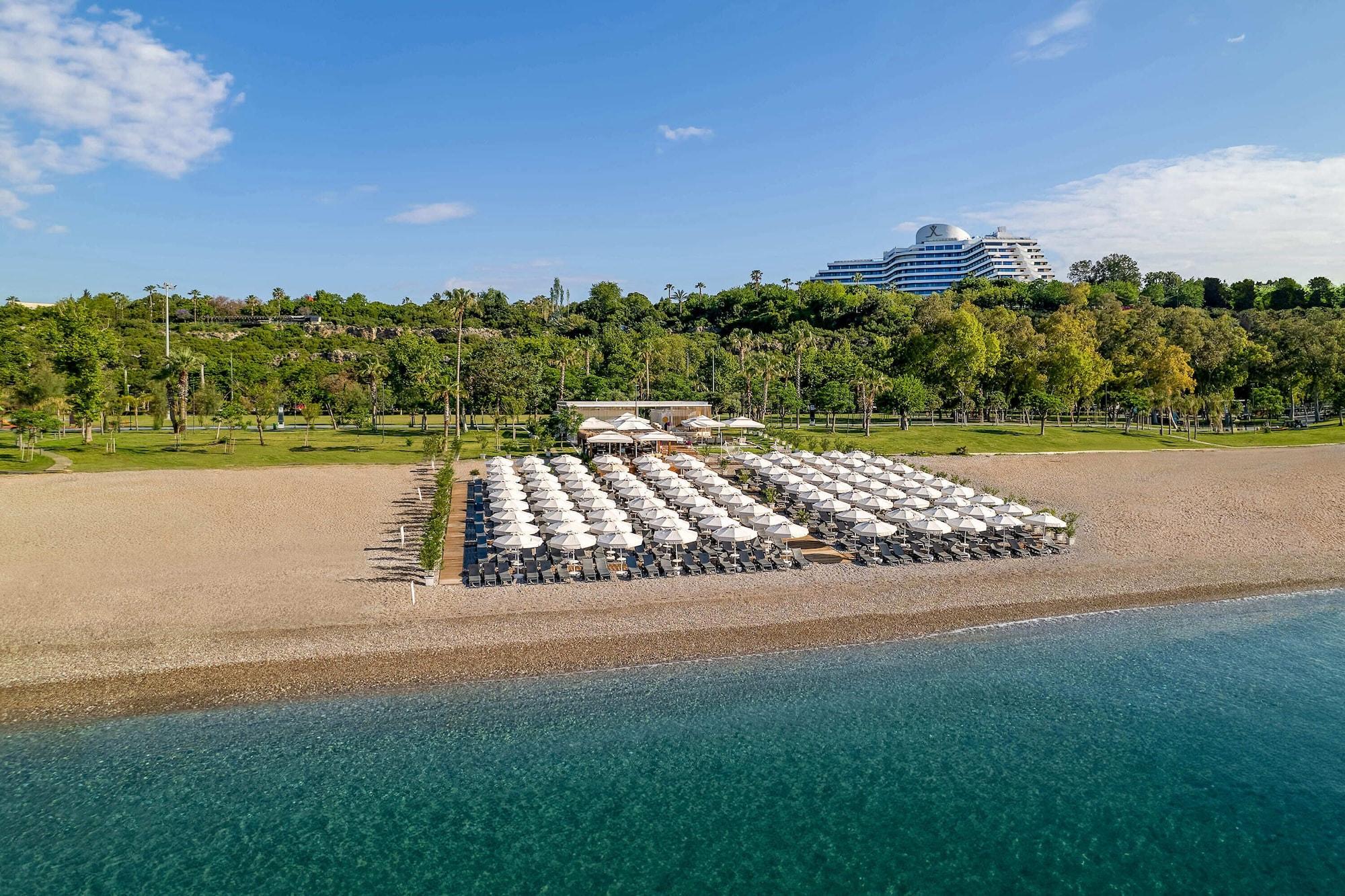 Playa Rixos Downtown Antalya All Inclusive - The Land of Legends Access