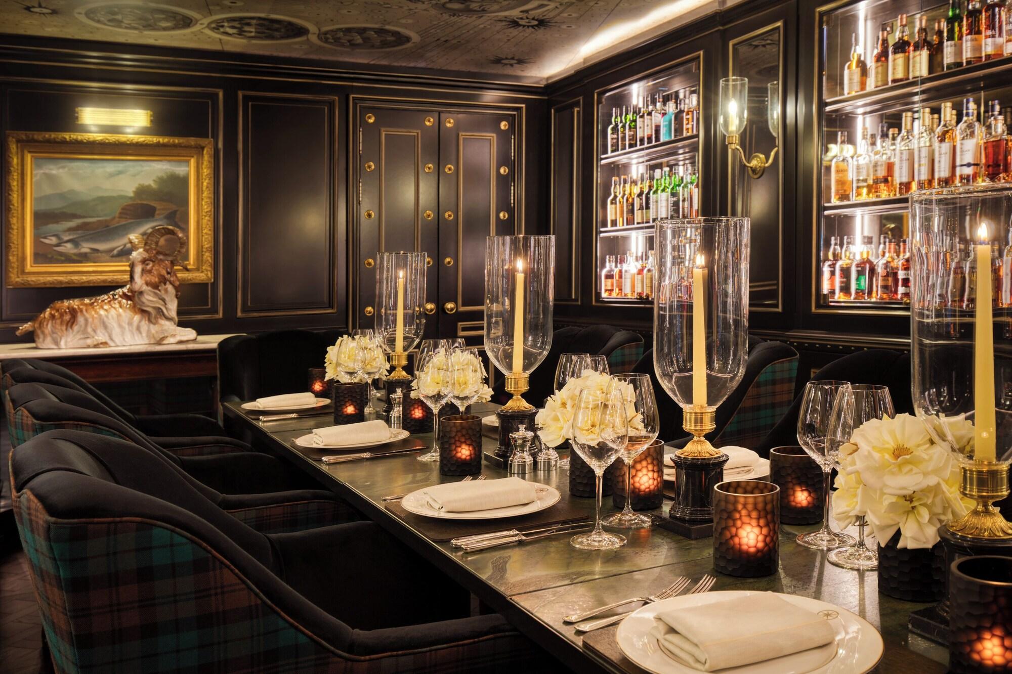 Vista Lobby 100 Princes Street