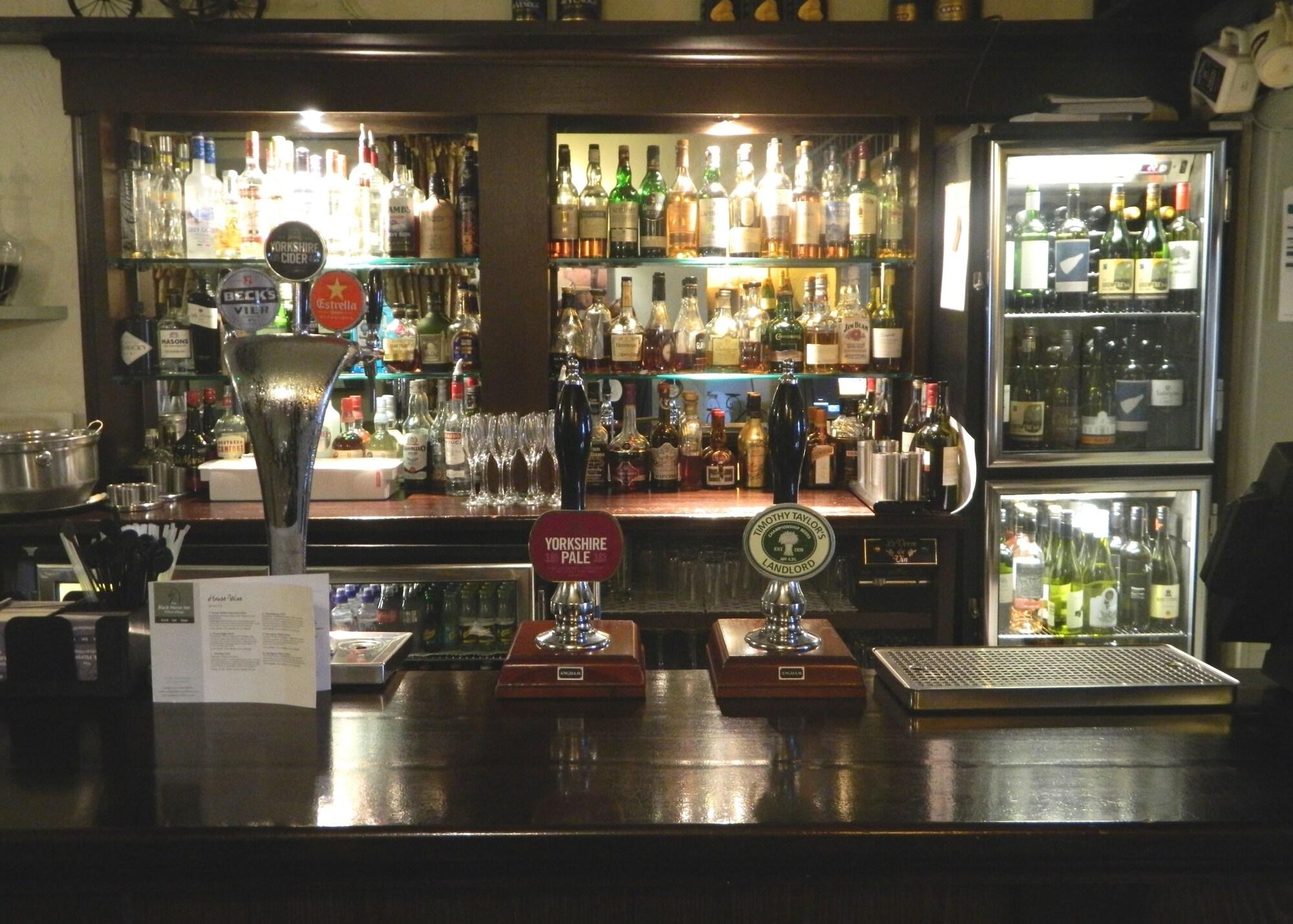 Bar/Salón Black Horse Inn