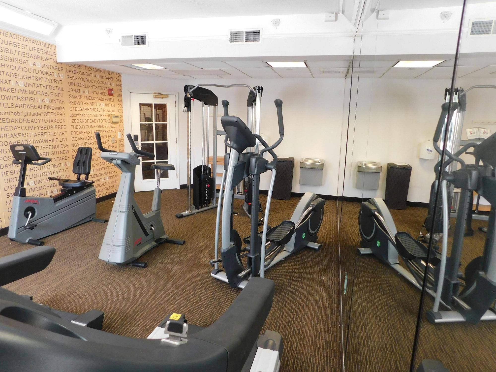 Gimnasio La Quinta Inn & Suites by Wyndham Winston-Salem
