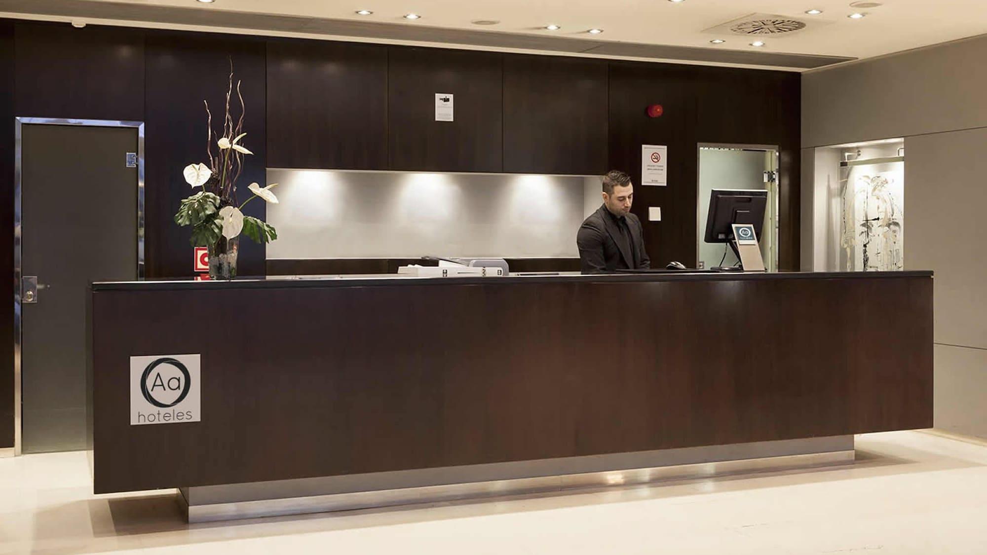 Vista Lobby Hotel Ciudad de Lleida