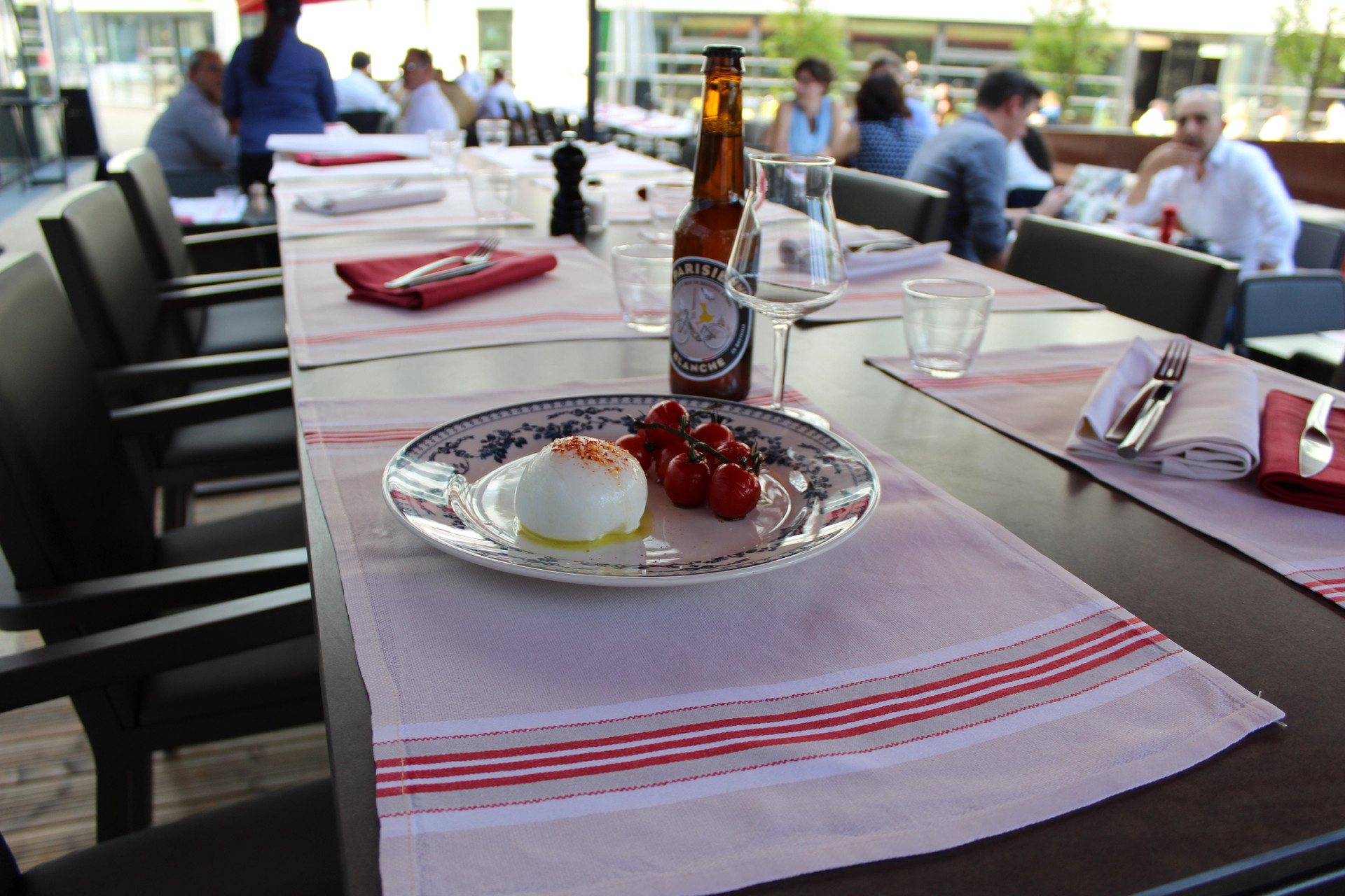 Varios Radisson Blu CDG Airport Terminal Hotel