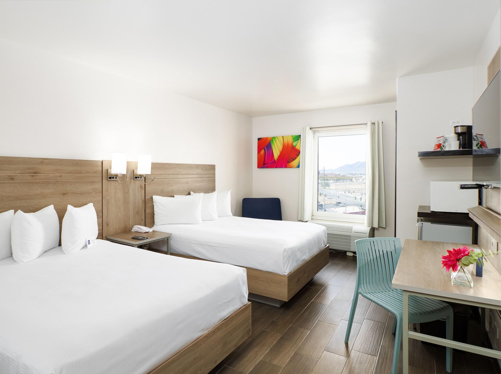 Habitación Hotel Mesaluna Near American Consulate