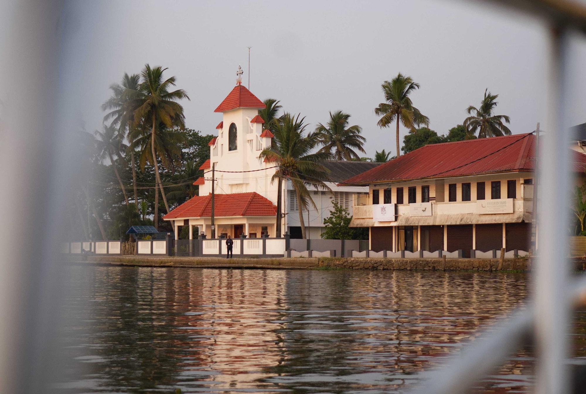 Vista Exterior Vedic Village Retreat Alleppey