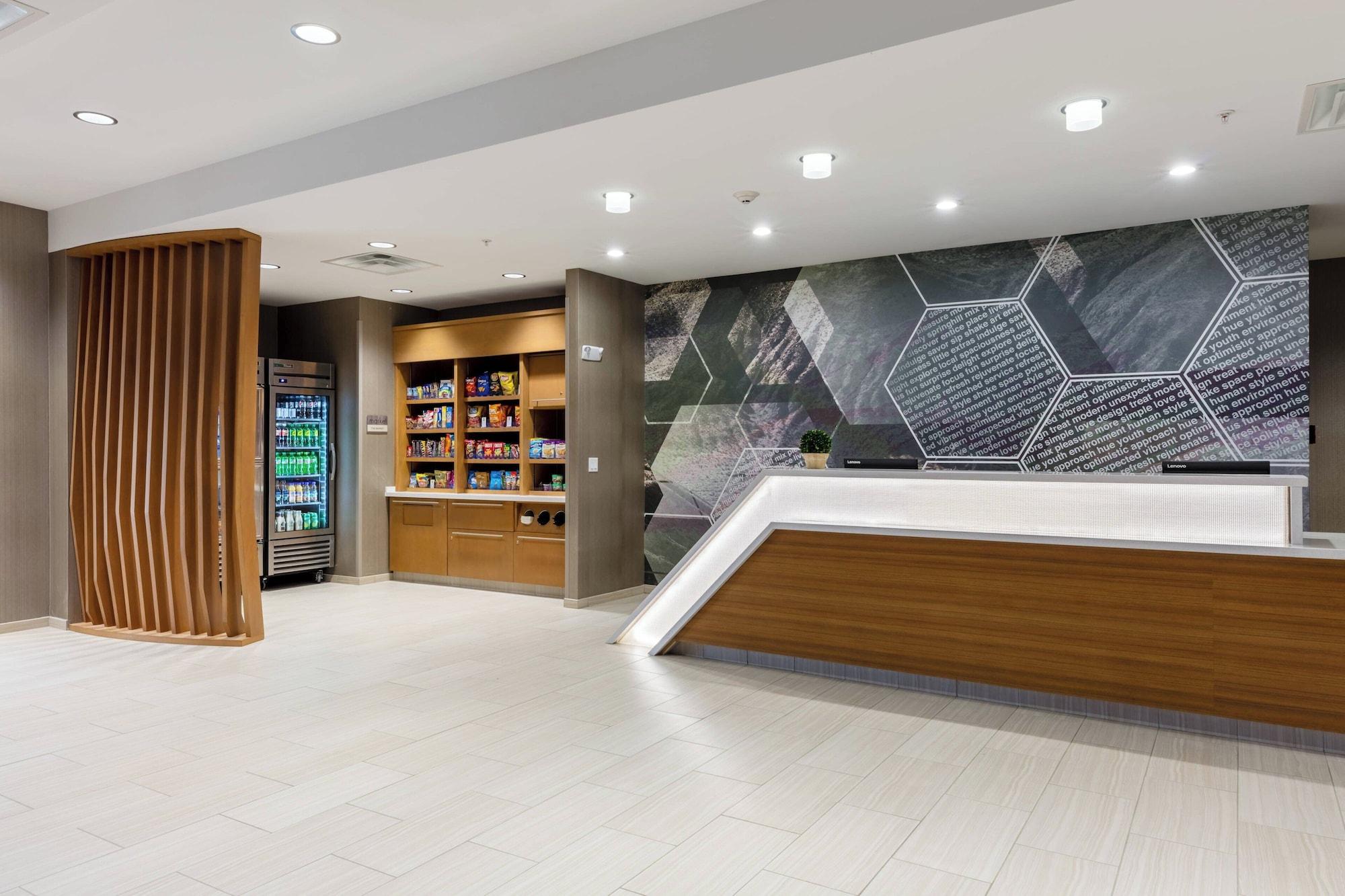 Vista Lobby SpringHill Suites by Marriott Columbia