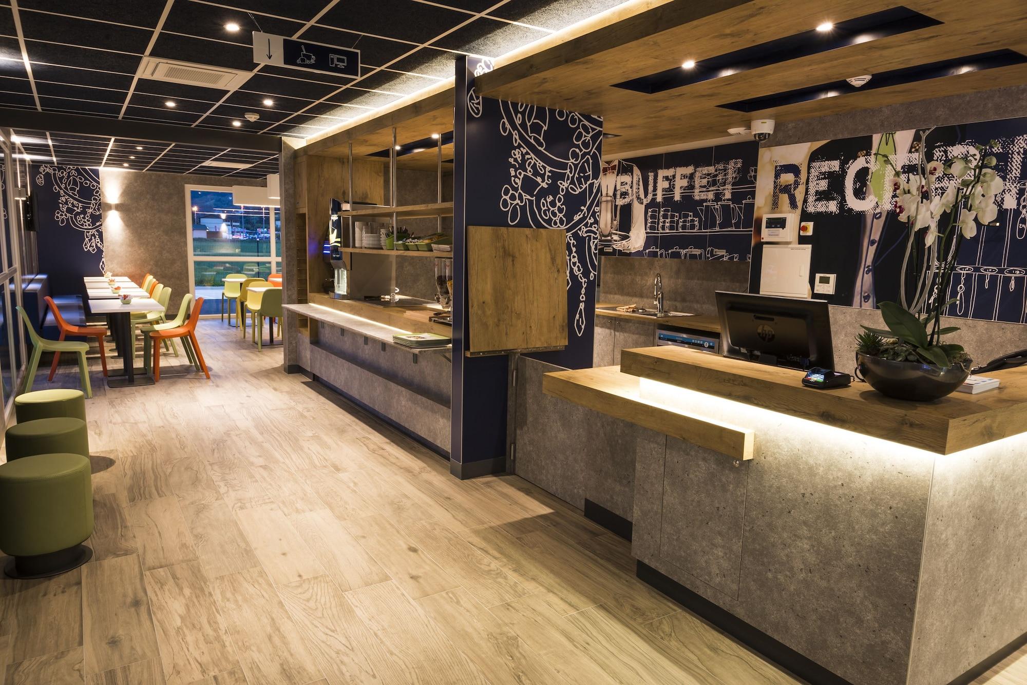 Vista Lobby ibis budget Sallanches Pays du Mont Blanc
