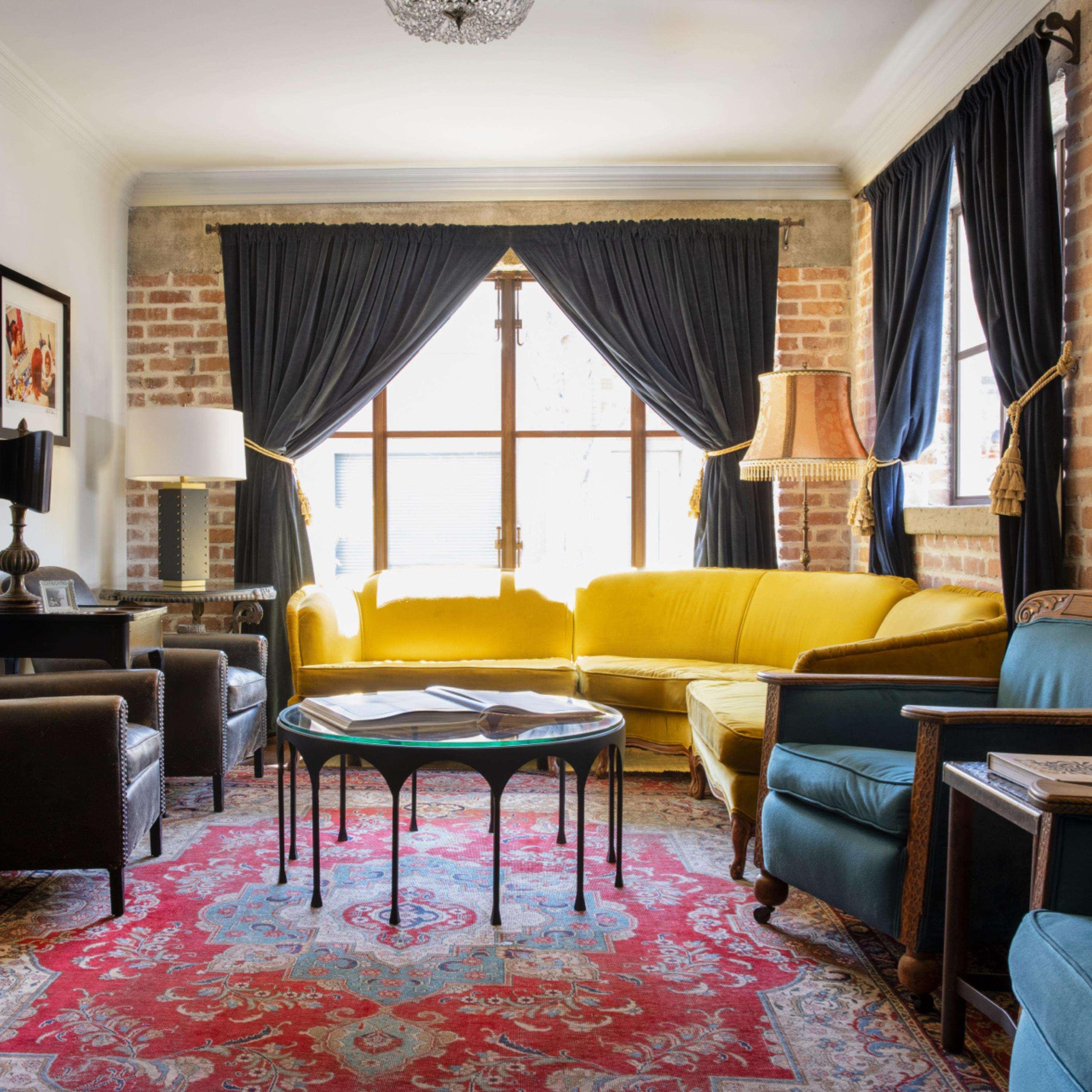 Vista Lobby Granada Hotel & Bistro