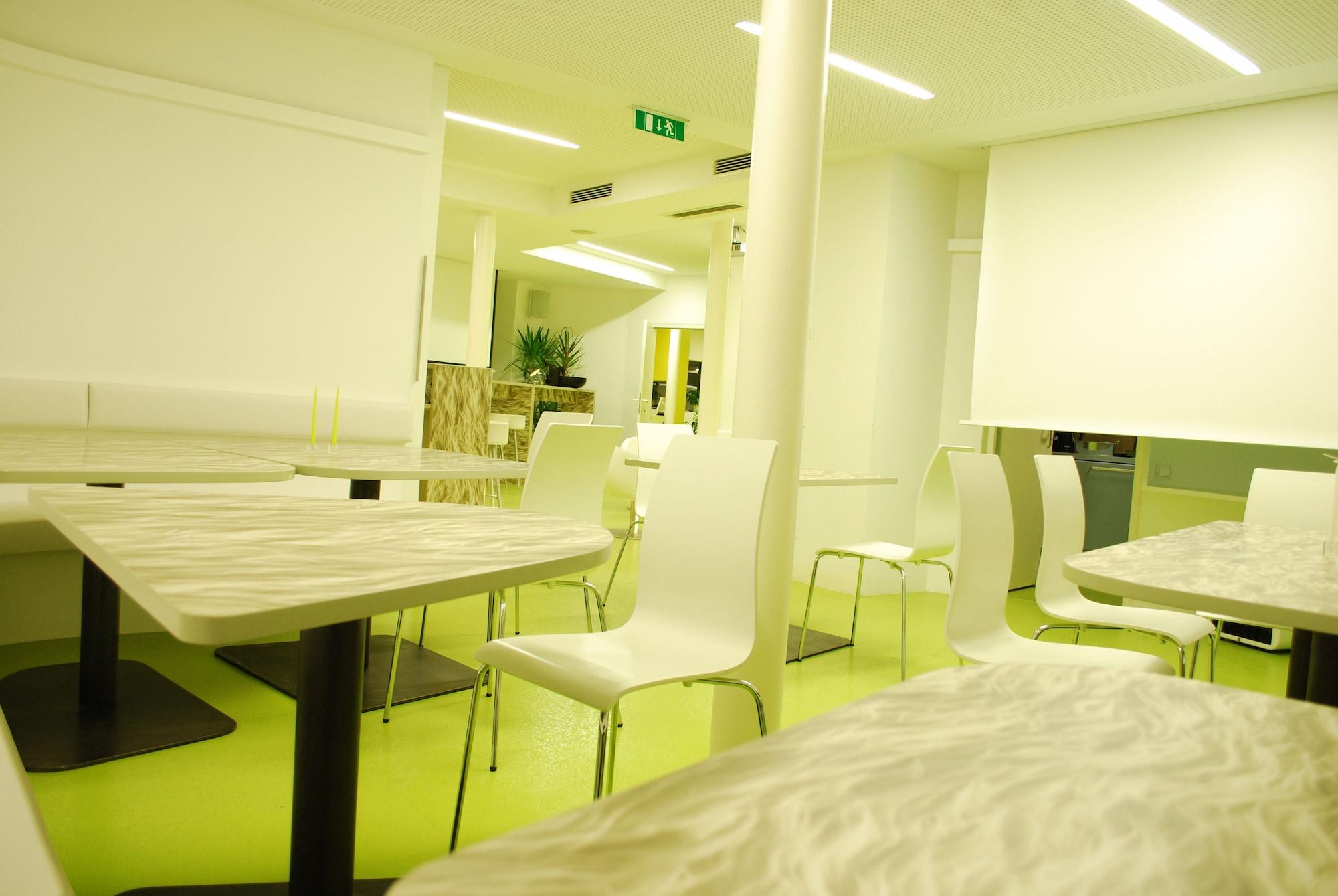 Sala de Reuniones SUN Matrei Apartments