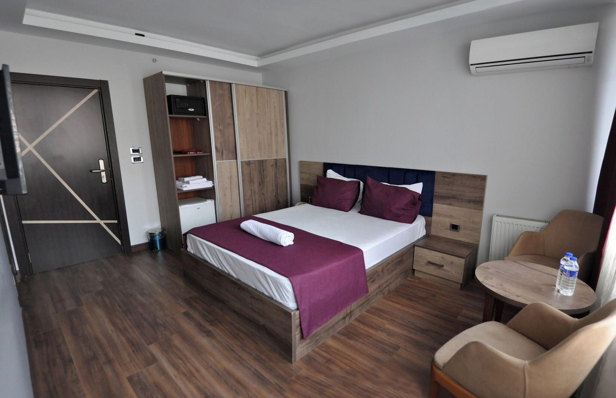 Varios Waha Hotel