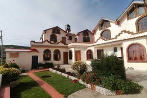 Alojamiento - Hostal Jallalla