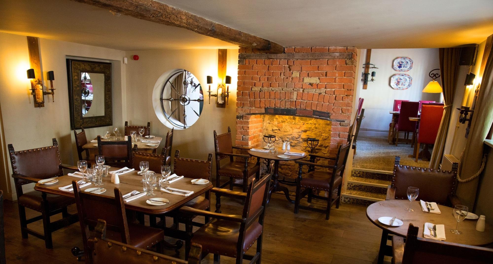 Restaurant Queens Head Inn
