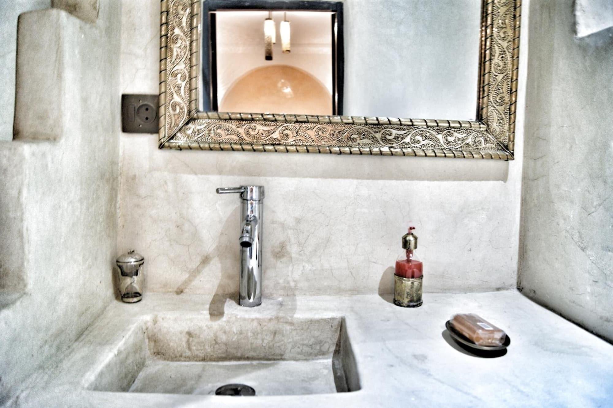 Equipamiento de Habitación Riad Abjaou