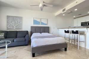 Paquete - AquaBLU Ocean View Studio