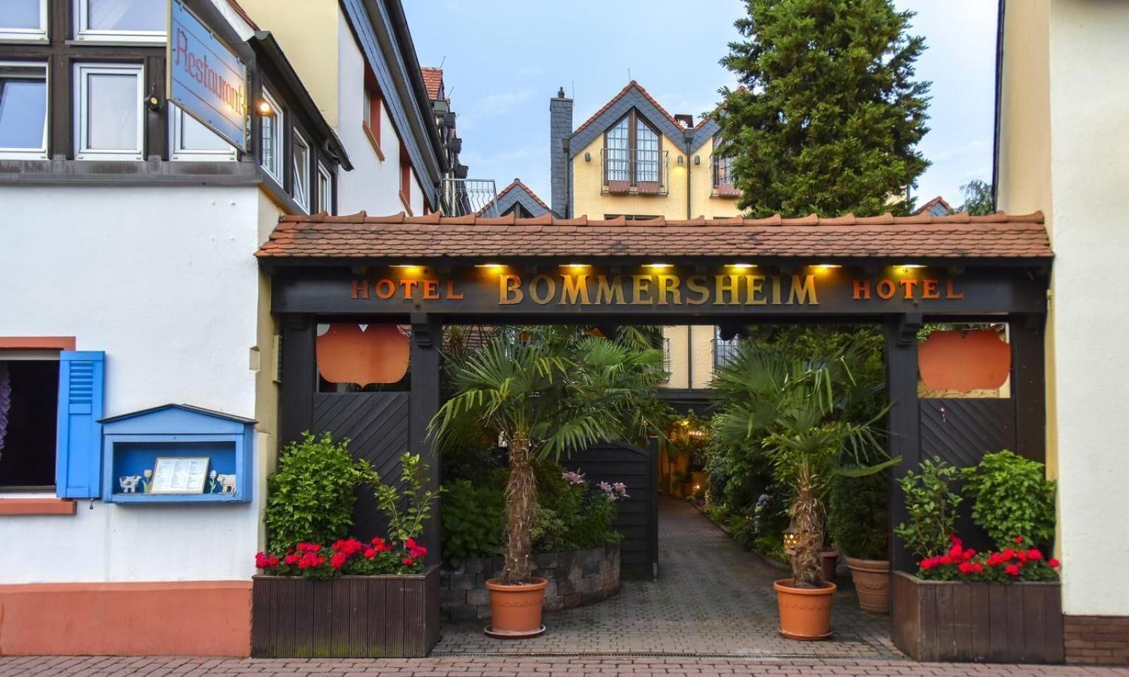 Vista Exterior Hotel Bommersheim