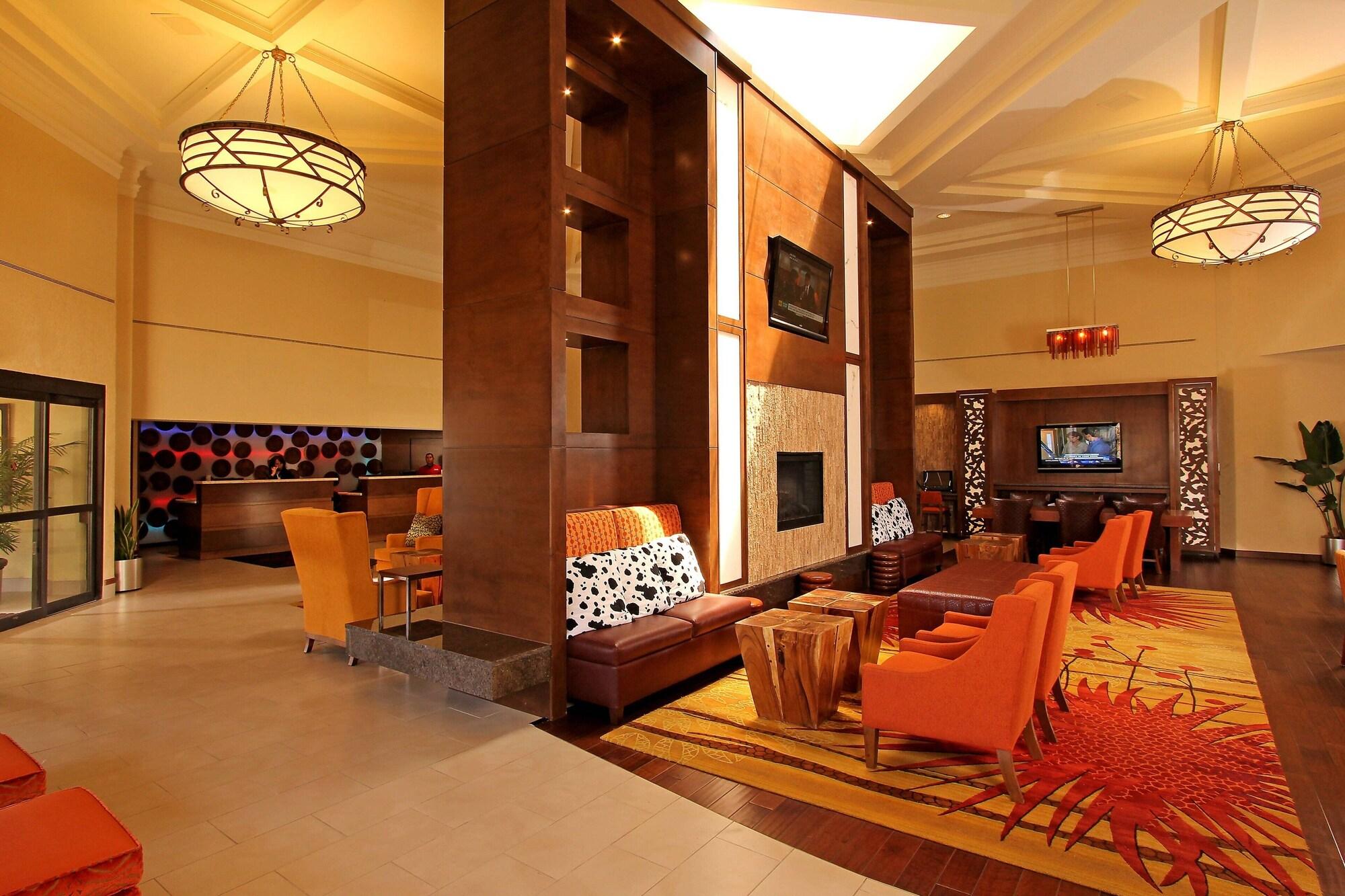 Vista Lobby Marriott El Paso