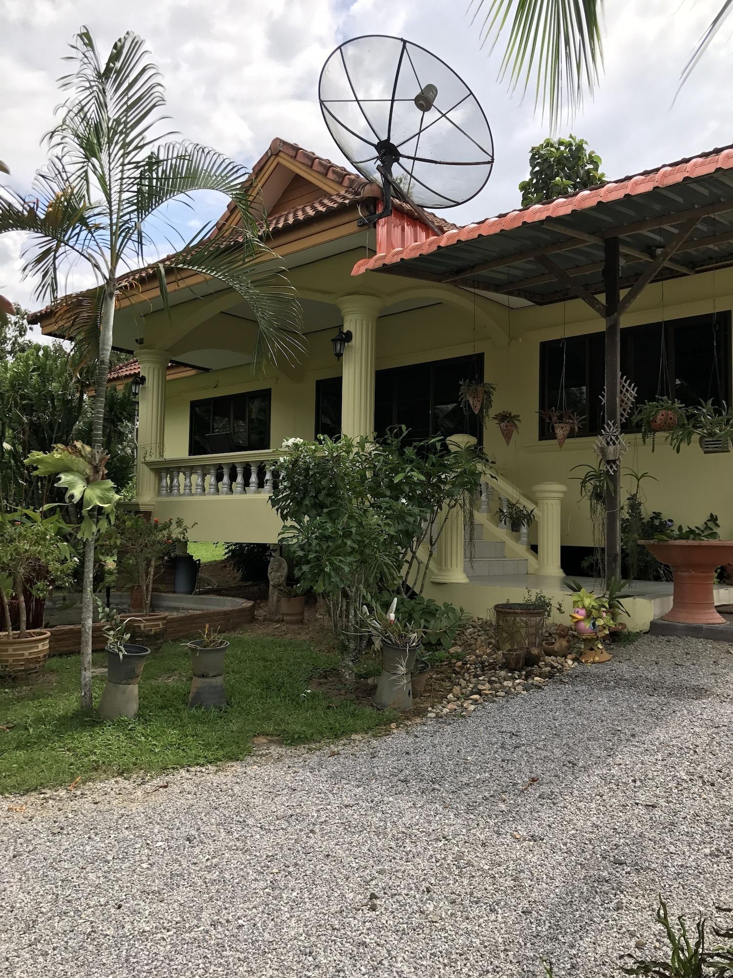 Vista Exterior House of Garden