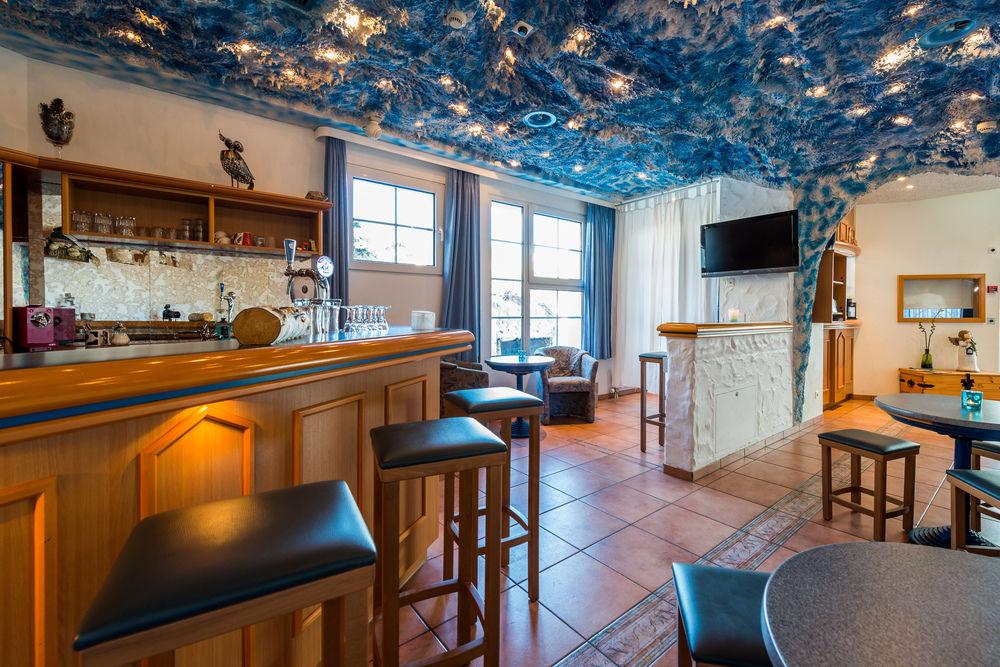 Bar/Salón Hotel Alpenperle