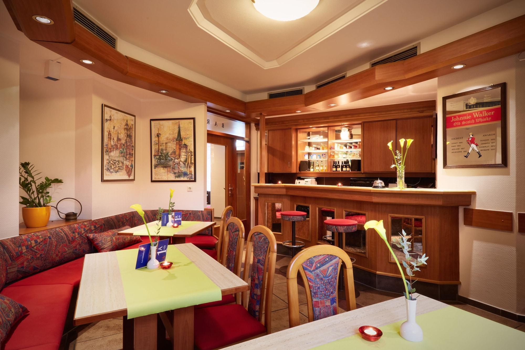 Bar/Salón Hotel Doria