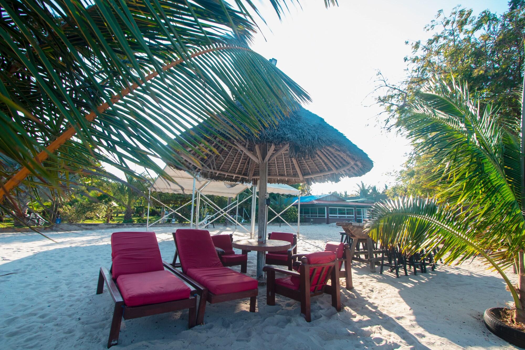 Playa Kijiji Beach Resort