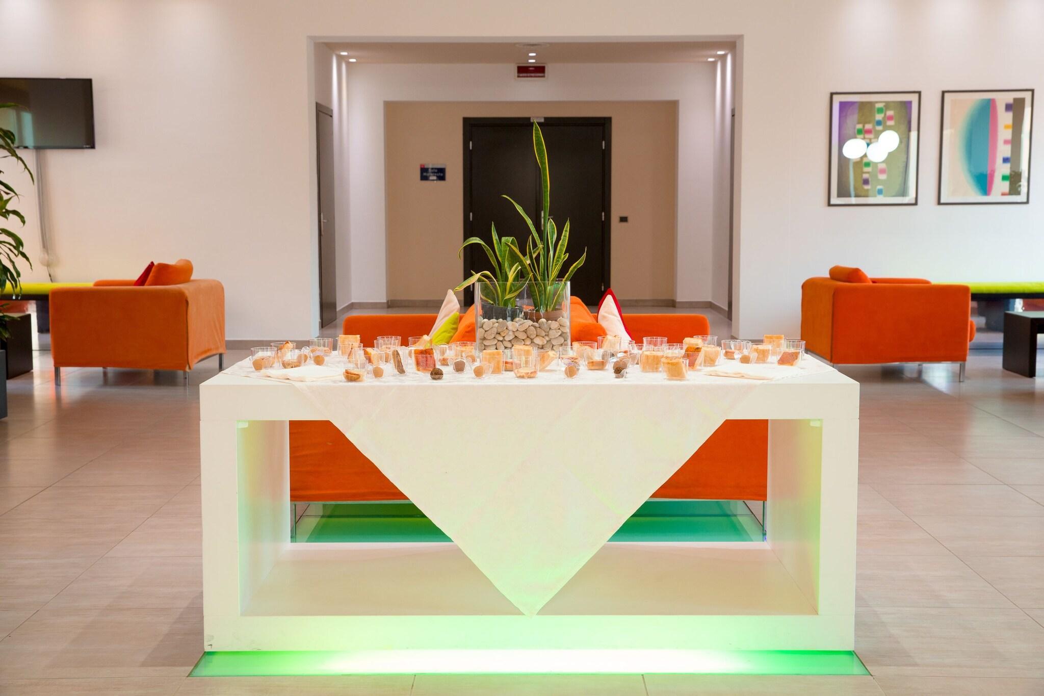 Bar/Salón UNA Hotels Cesena Nord