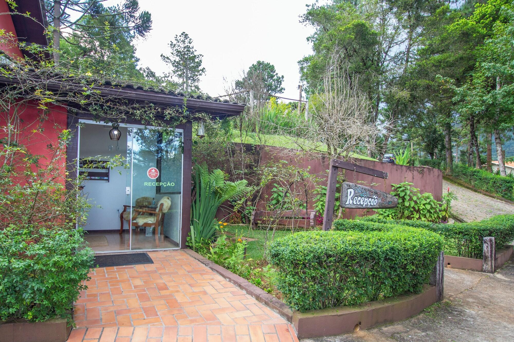 Vista Lobby Pousada Jardim das Montanhas
