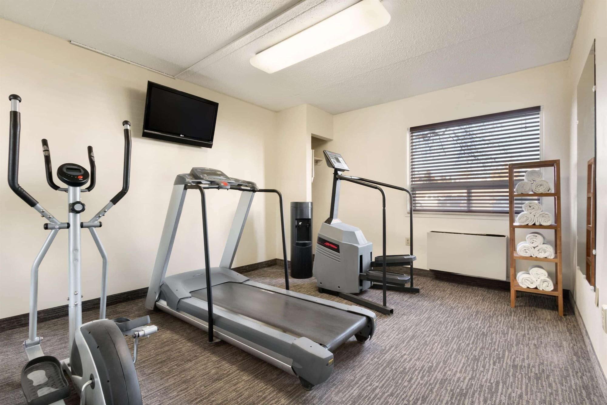 Gimnasio Travelodge by Wyndham Edmonton South