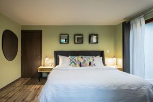 HOLT - Boutique 2BR Puente Viejo Residencial