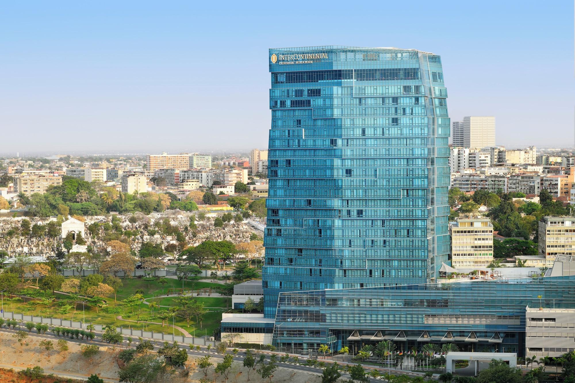 Vista Exterior Intercontinental Luanda Miramar by IHG