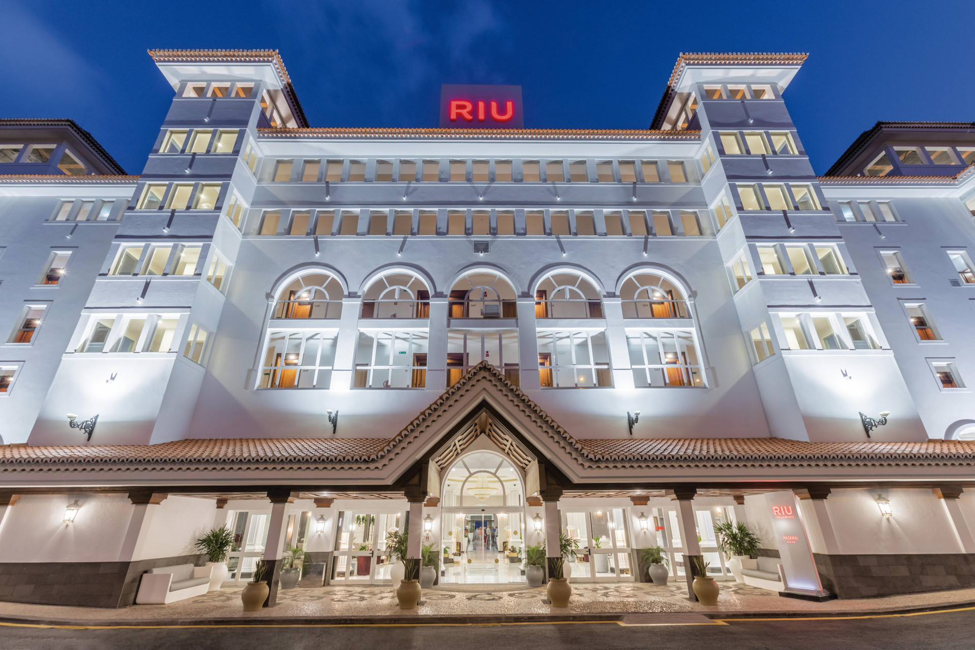 Vista Exterior Hotel Riu Madeira - All Inclusive
