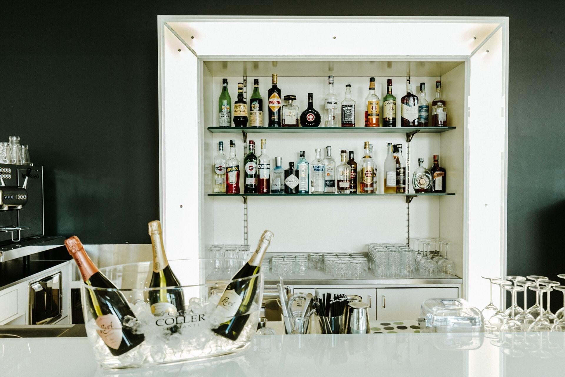 Bar/Salón Hotel Carpi