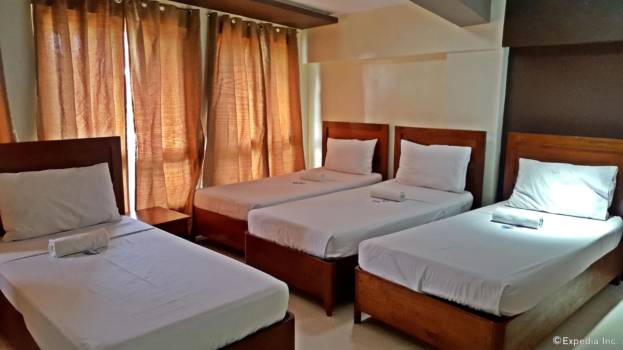 Varios Palawan Palm Suites