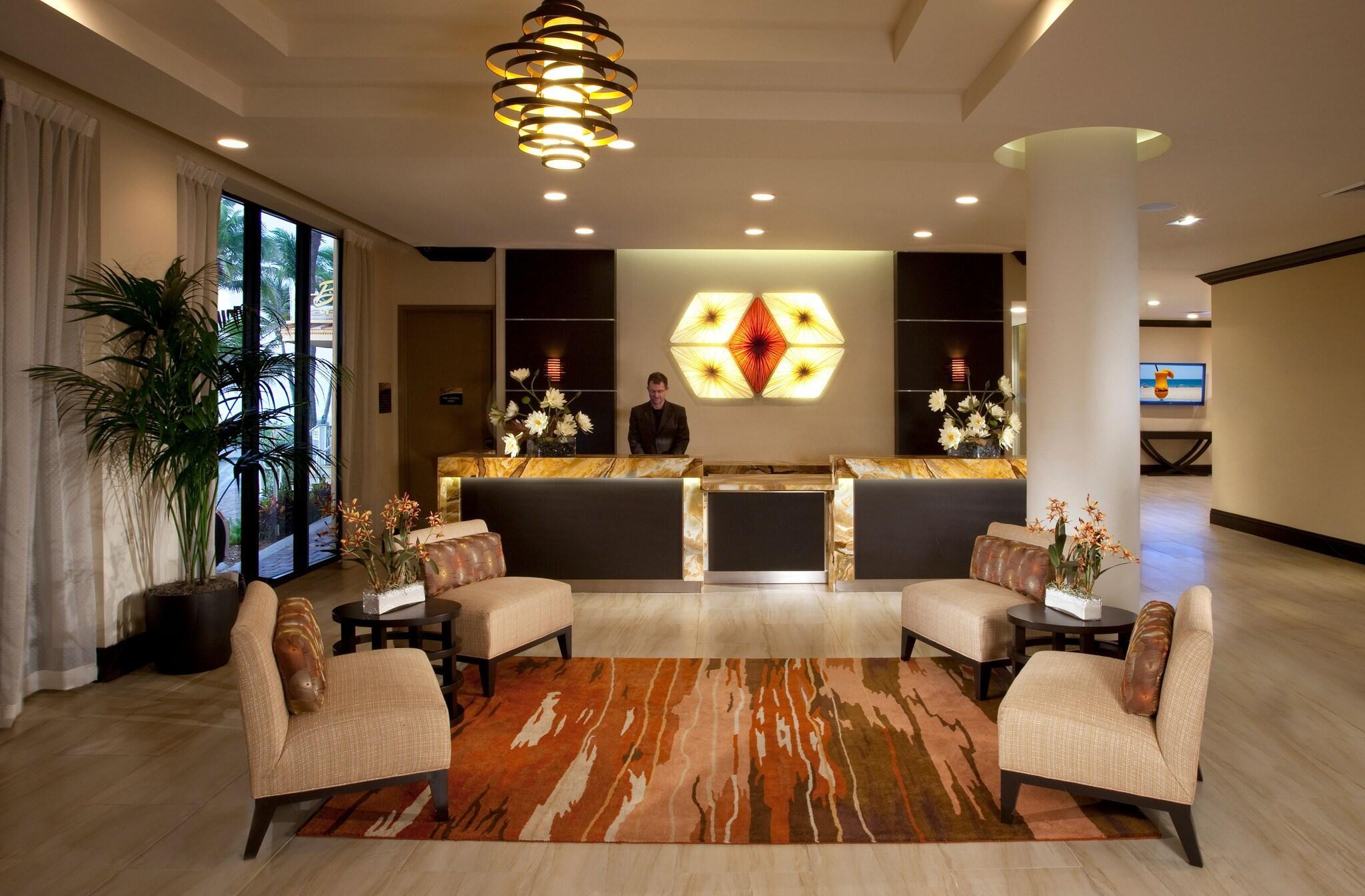Vista Lobby Wyndham Deerfield Beach Resort