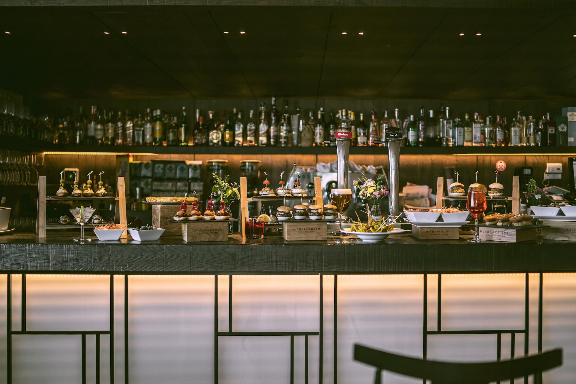 Bar/Salón Hotel Embarcadero