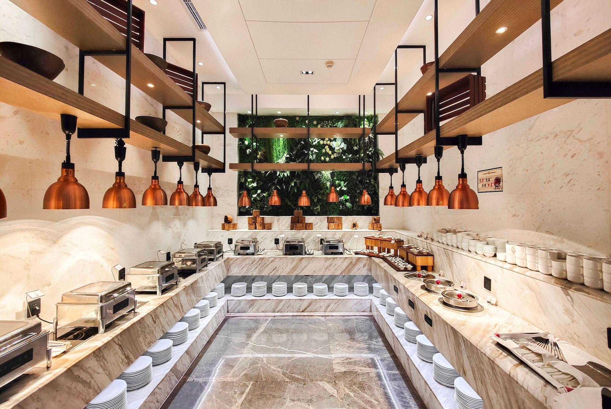 Restaurant Ramada Leshan