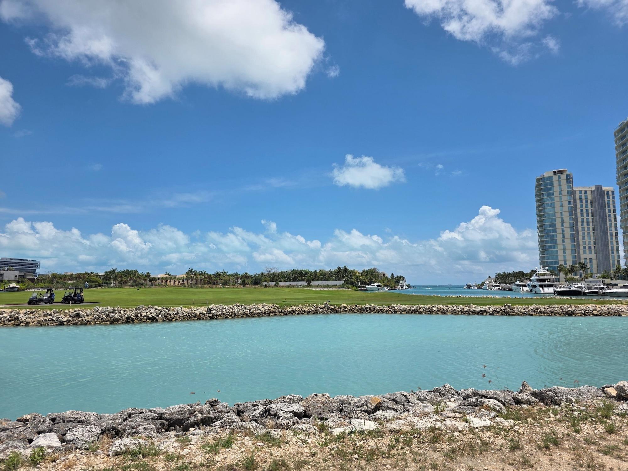 Vista Exterior Marea condo vista espectacular 4pax