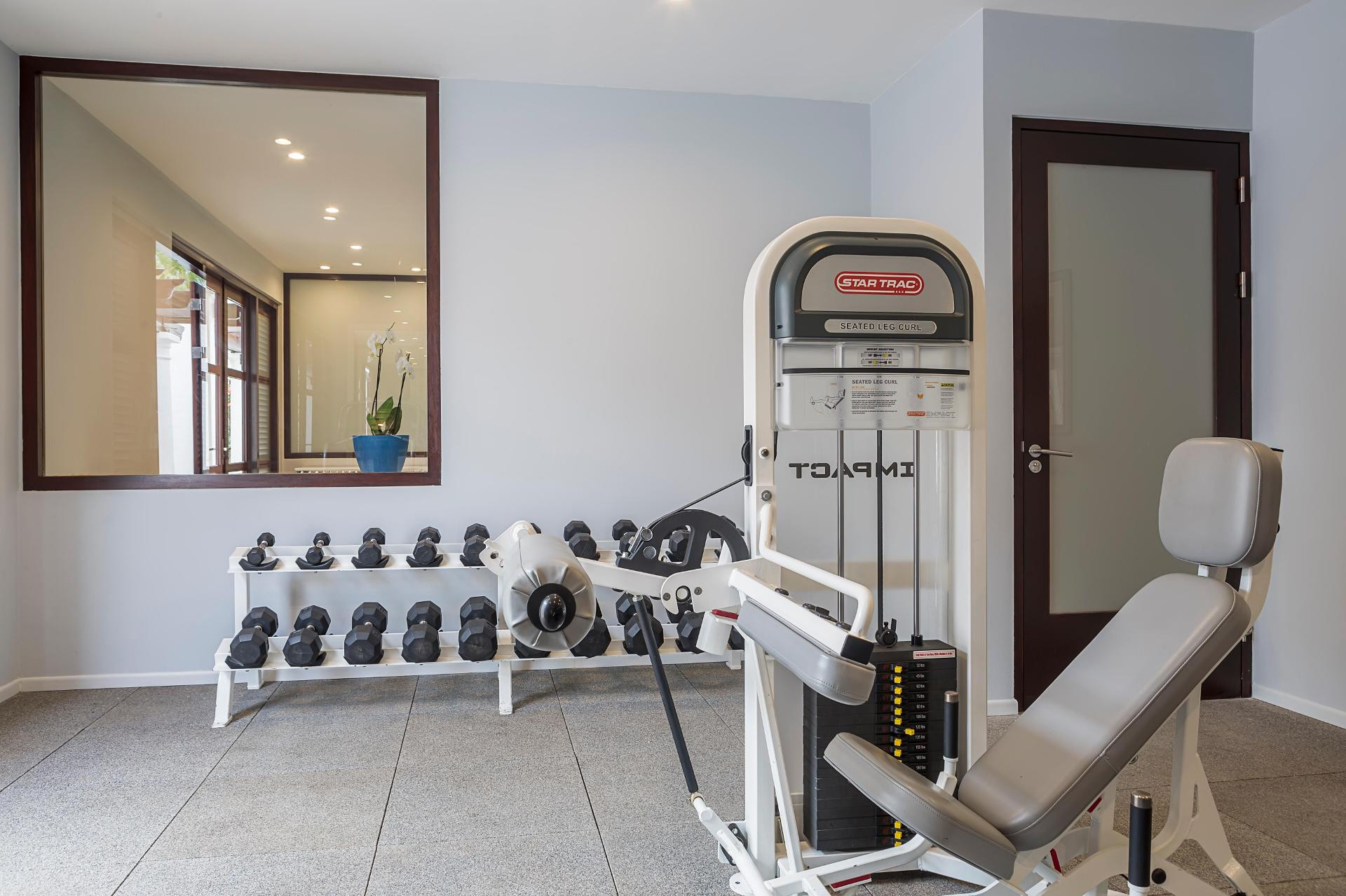 Instalaciones Recreativas Floris Suite Hotel-Spa and beach Club