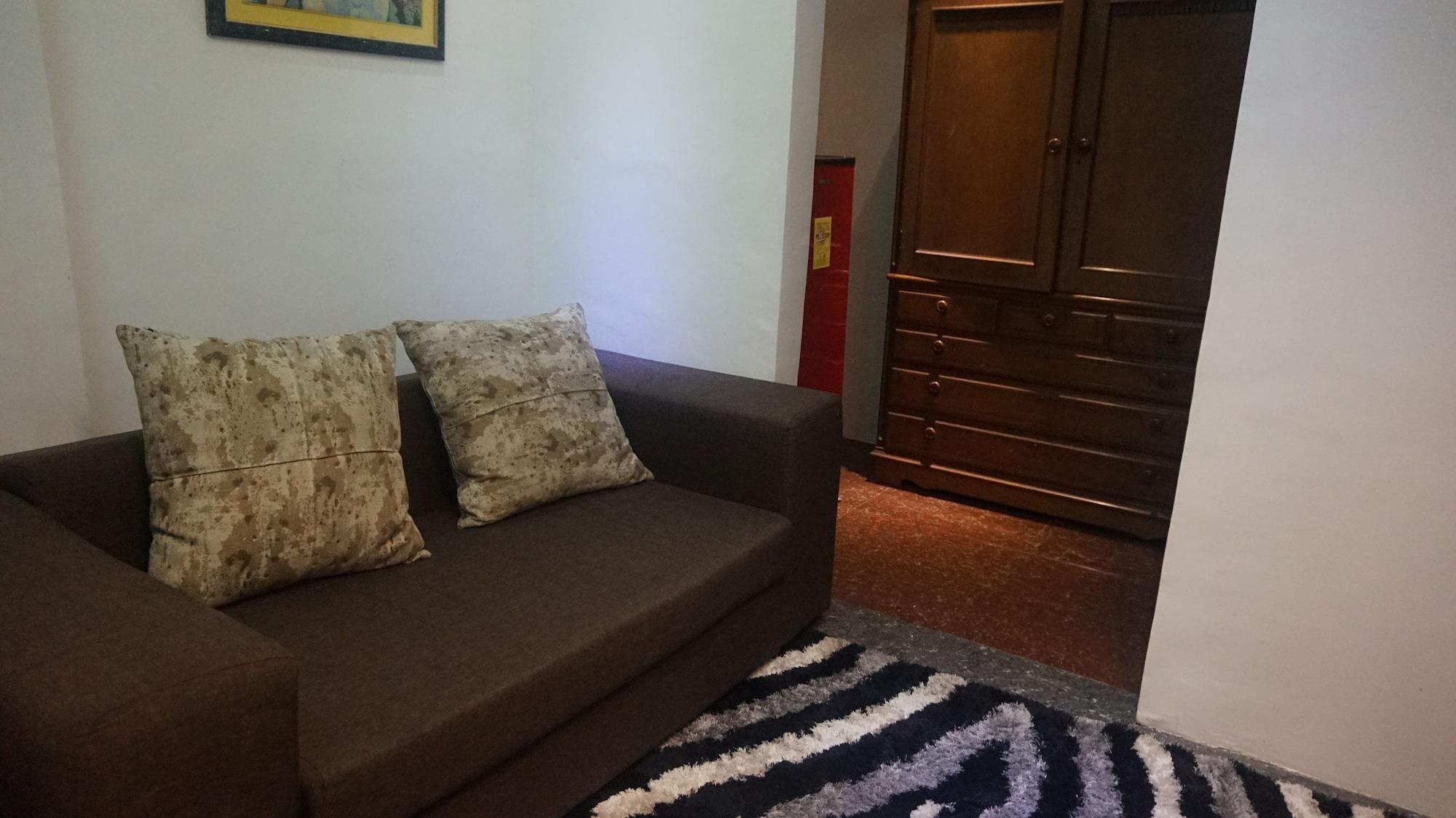 Set de Habitación Zanrock MicroHotel