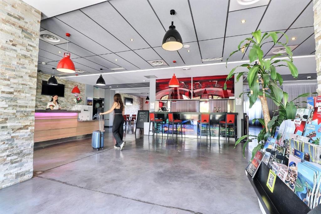 Vista Exterior Hotel des Lumières