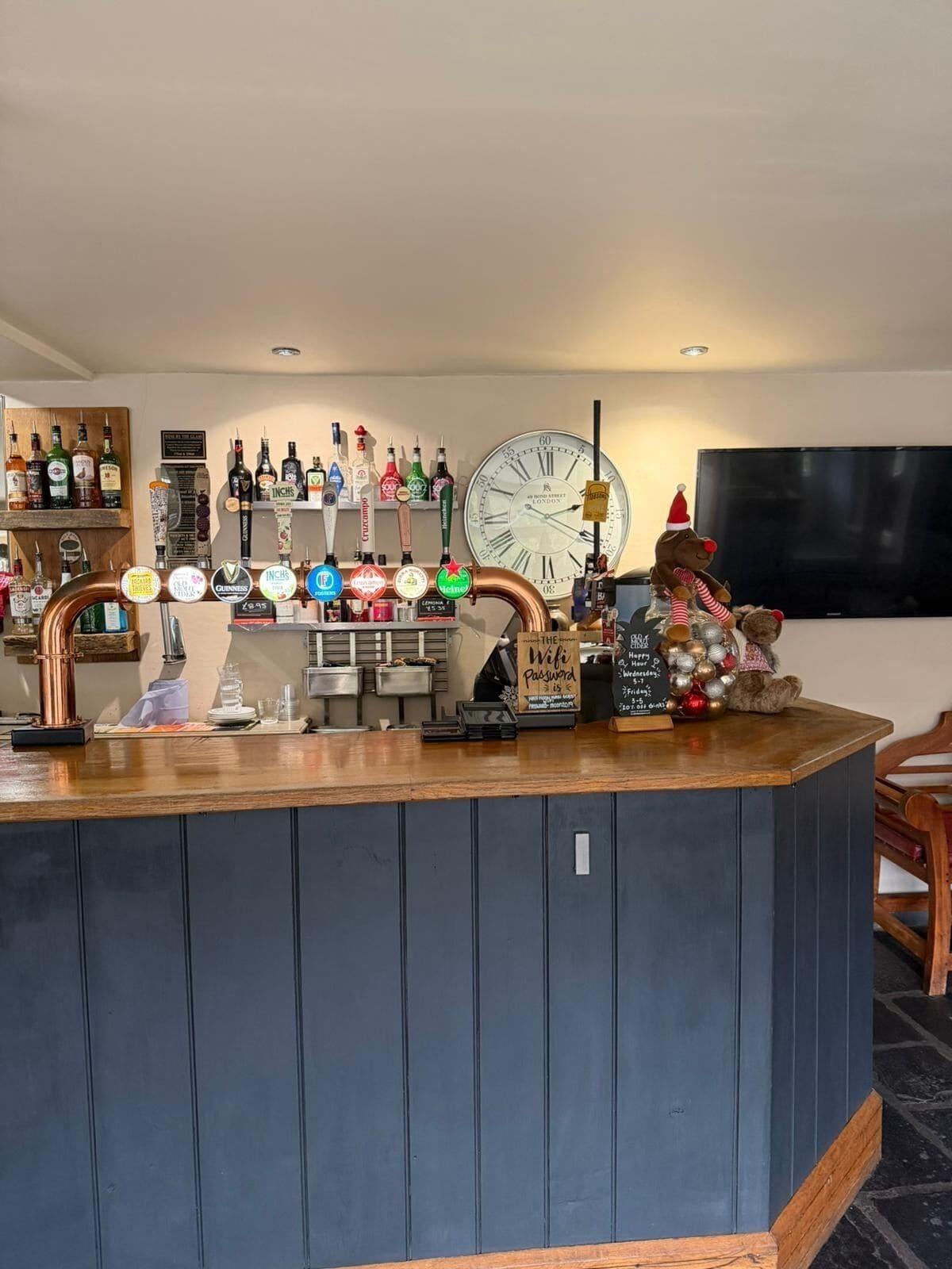 Bar/Salón Half Moon Jackfield