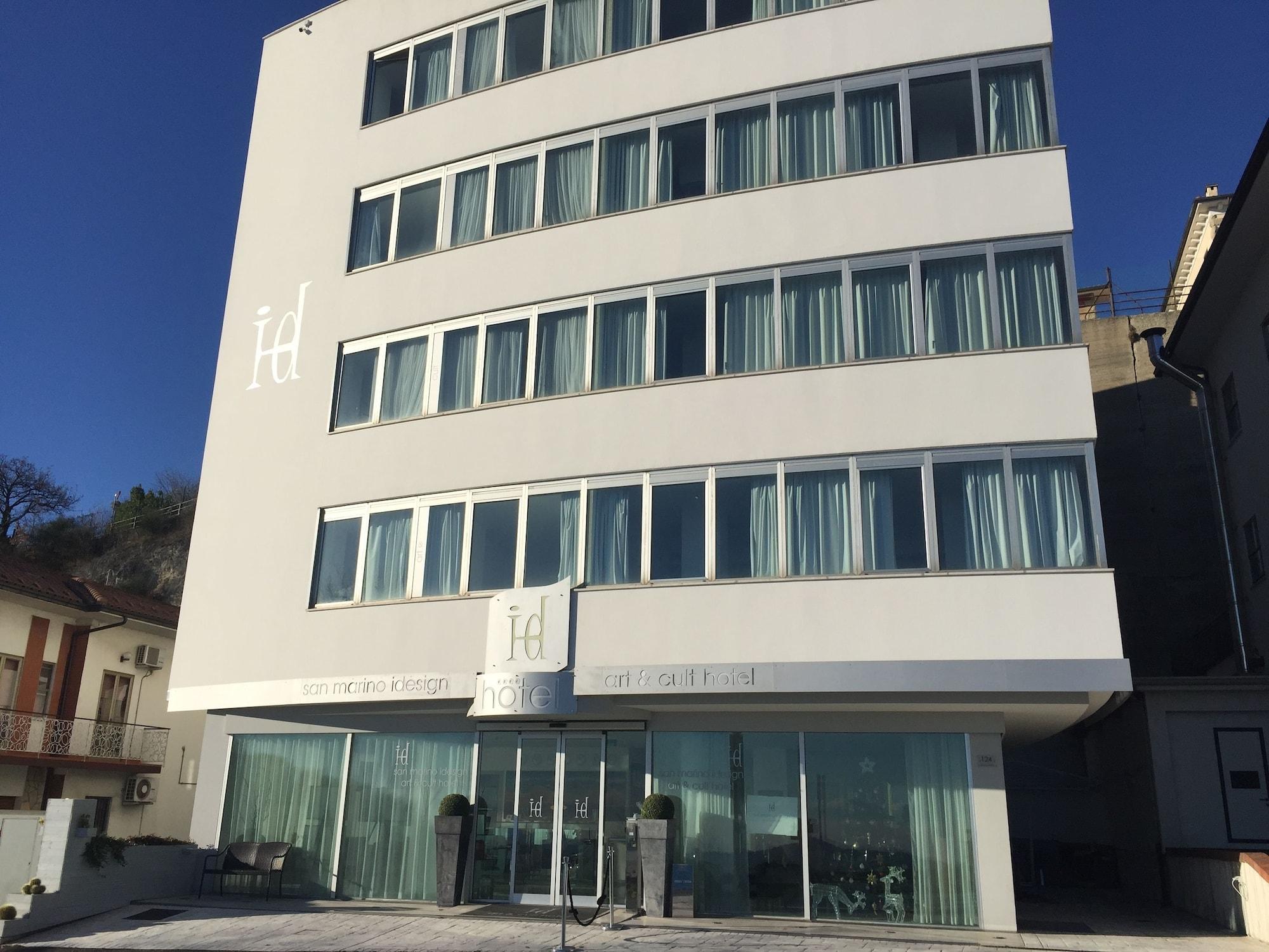 Vista Exterior Hotel San Marino iDesign