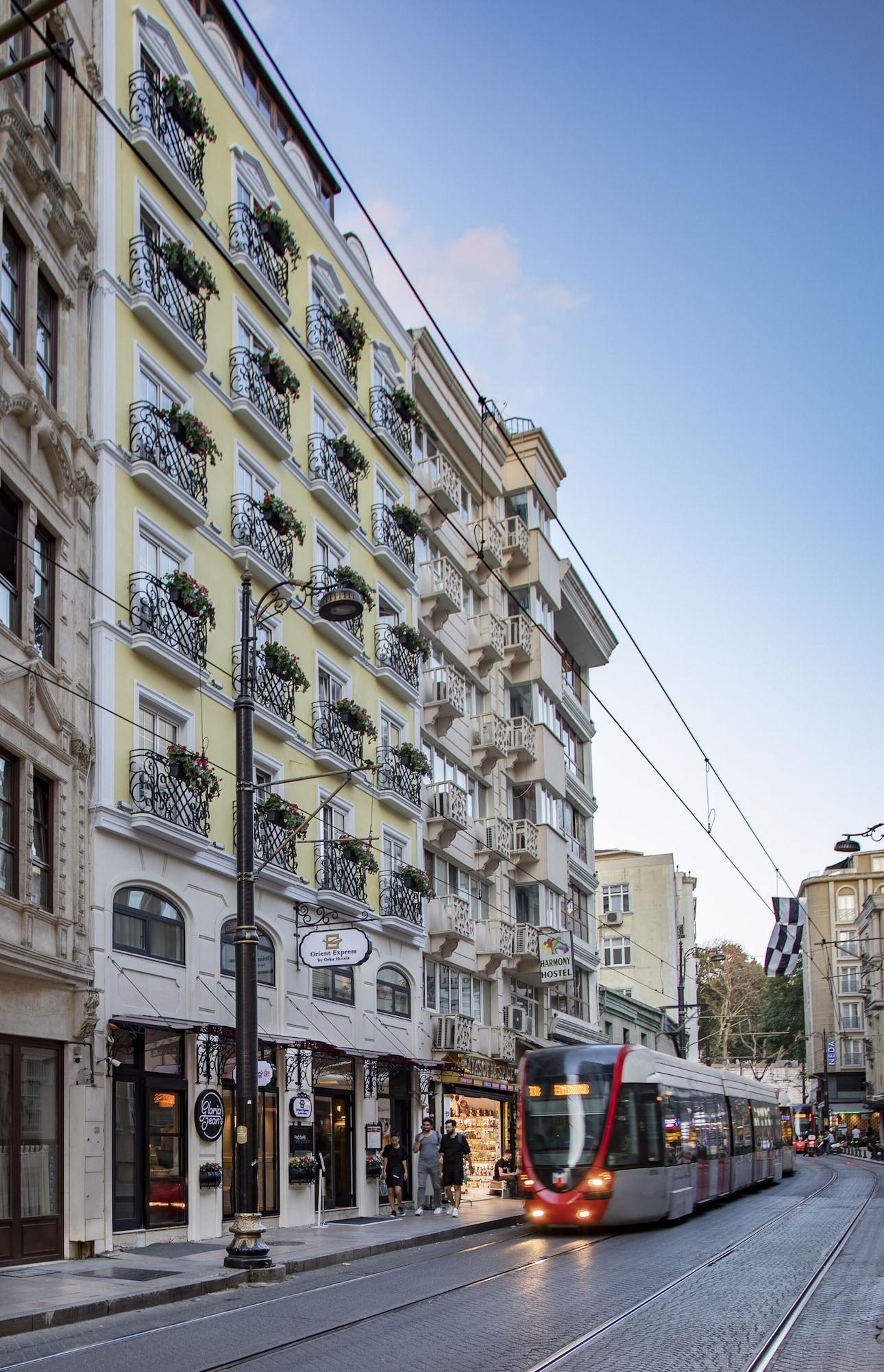 Vista Exterior Orient Express & Spa by Orka Hotels