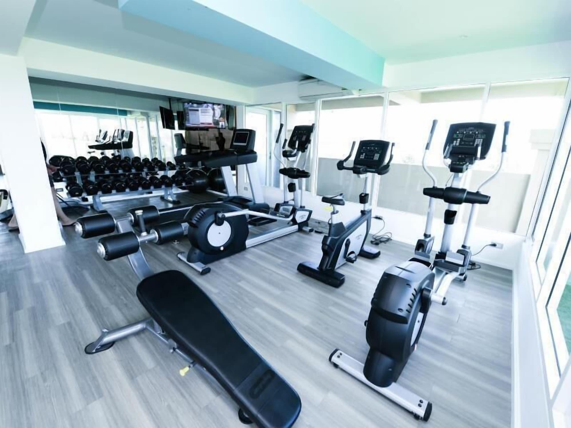 Gimnasio Atlantis Condo and Water Park Pattaya by the Sea