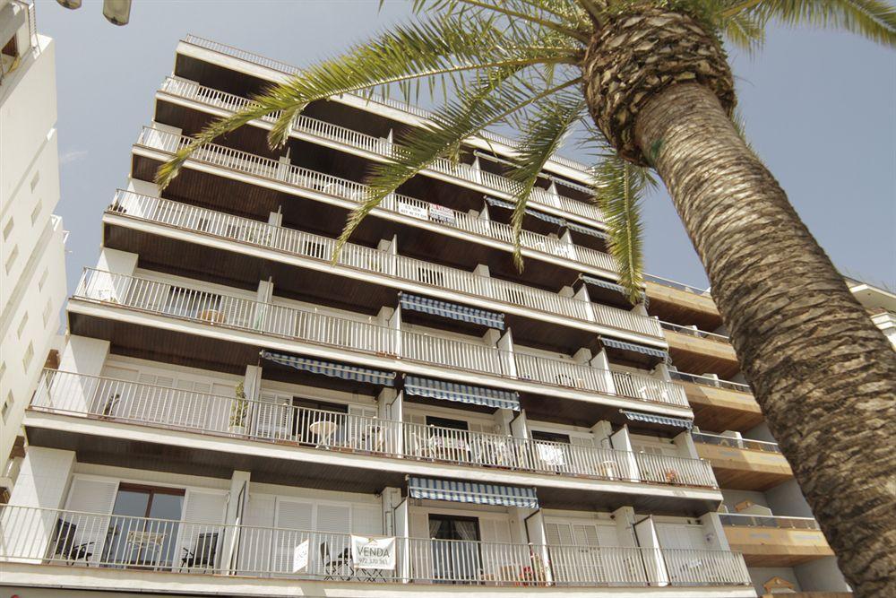 Apartamentos Vistamar/ Zodiac LLoret by null